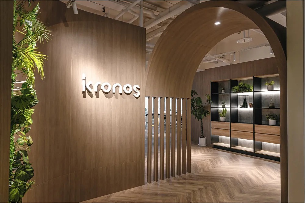 Kronos environment photo